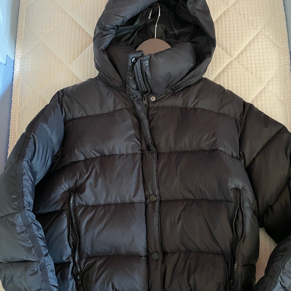 Alo puffer jacket